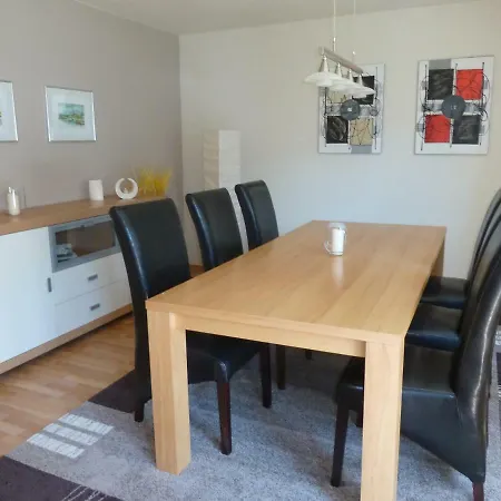 Apartamento Romantisches Boddenblick Mit Sauna Pruchten
