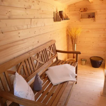 Διαμέρισμα Romantisches Boddenblick Mit Sauna *